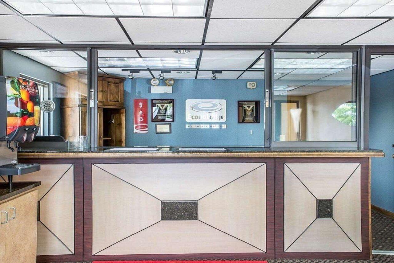 Econo Lodge North Knoxville Bagian luar foto