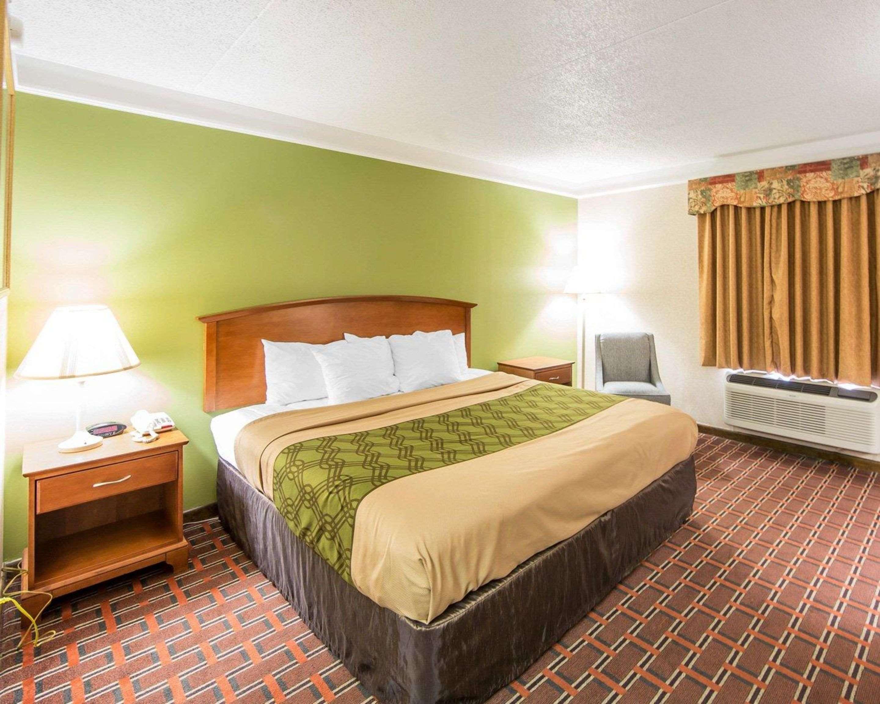 Econo Lodge North Knoxville Bagian luar foto