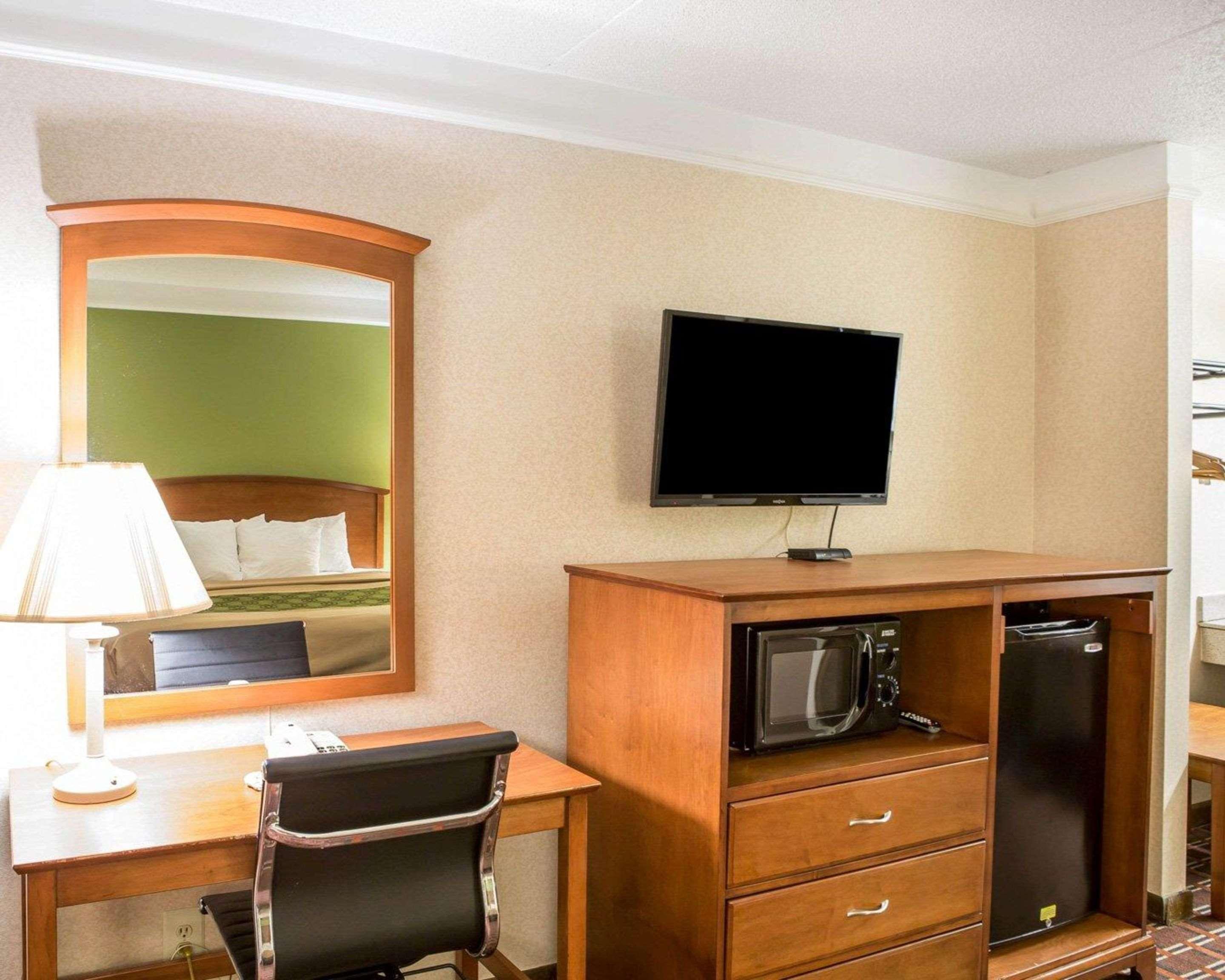 Econo Lodge North Knoxville Bagian luar foto