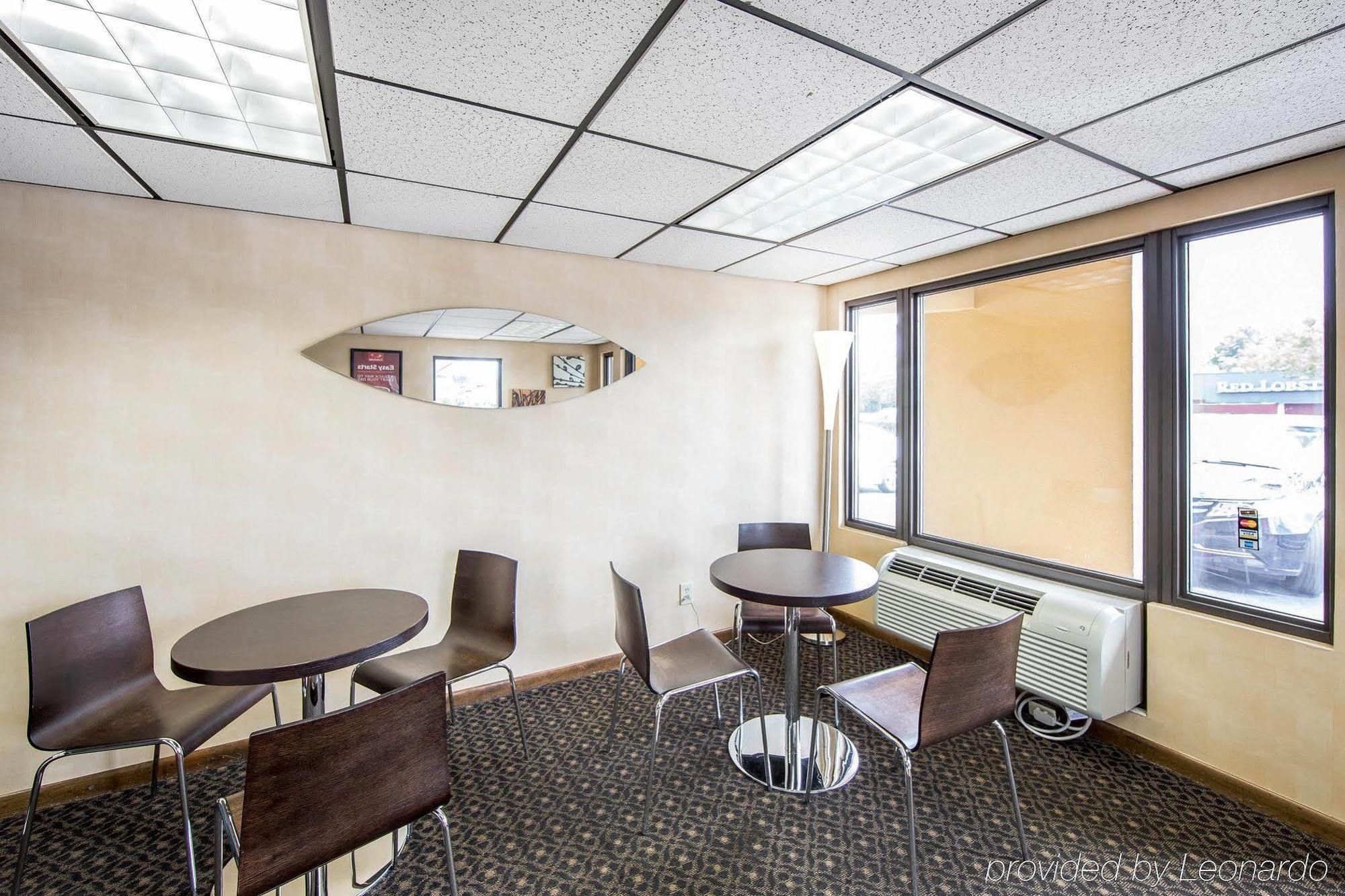 Econo Lodge North Knoxville Bagian luar foto