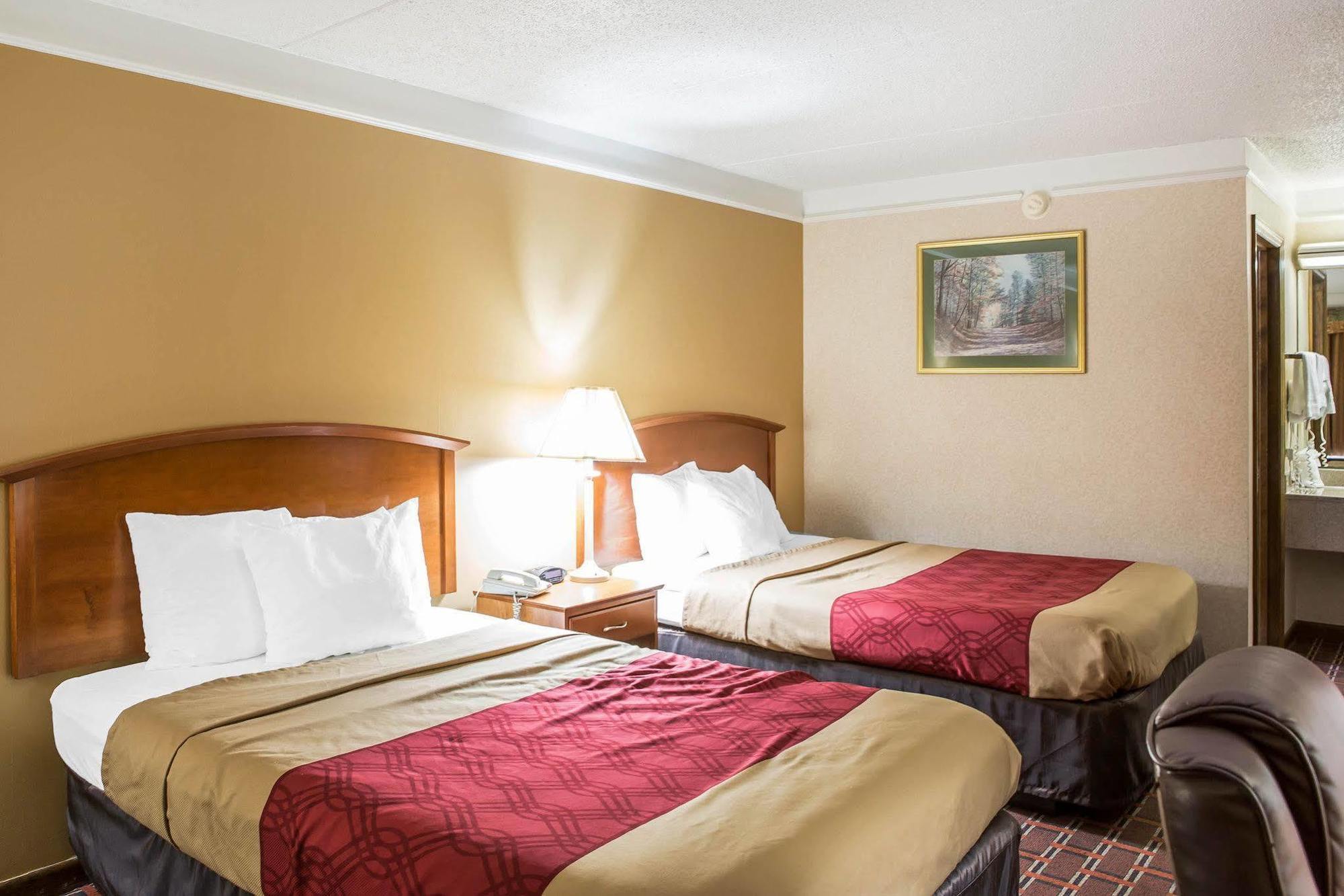 Econo Lodge North Knoxville Bagian luar foto